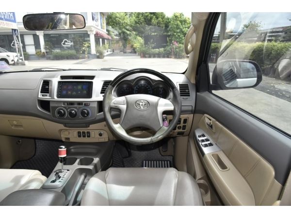 ปี2013 TOYOTA FORTUNER 2.5 G VNTURBO ใช้เงิน 5 พันออกรถ ฟรีดาวน์ แถมประกันภัย รูปที่ 5